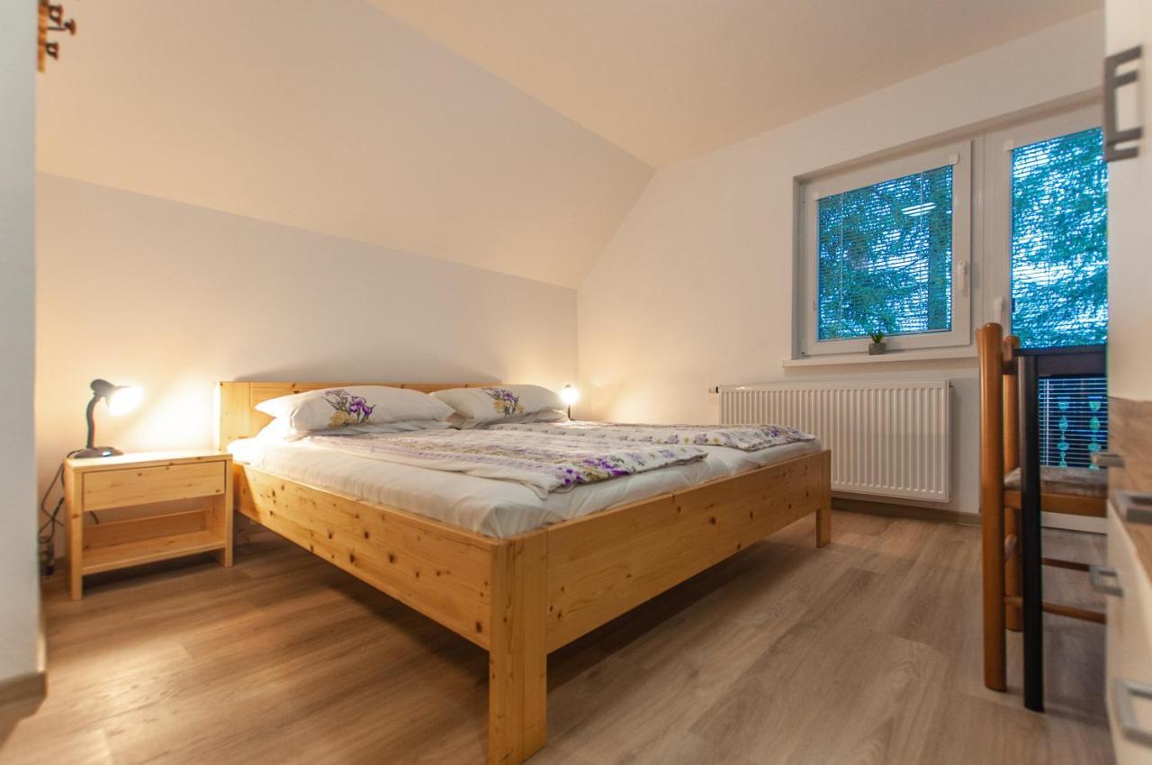Apartment Ticar Bohinj Esterno foto