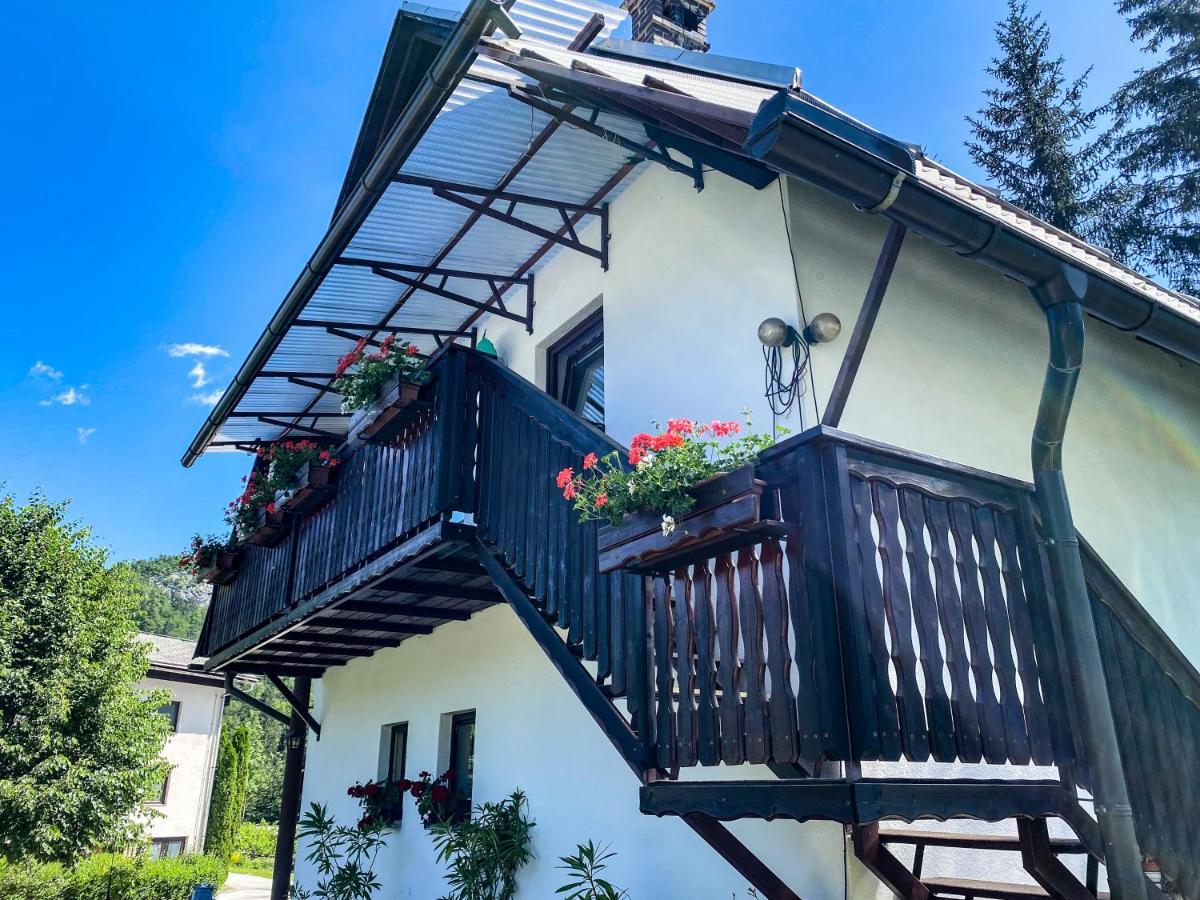 Apartment Ticar Bohinj Esterno foto