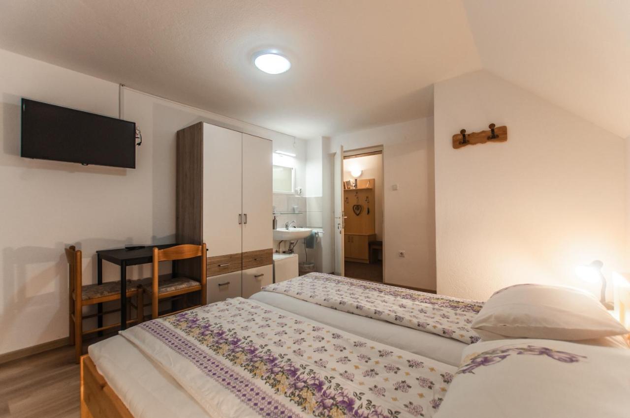 Apartment Ticar Bohinj Esterno foto
