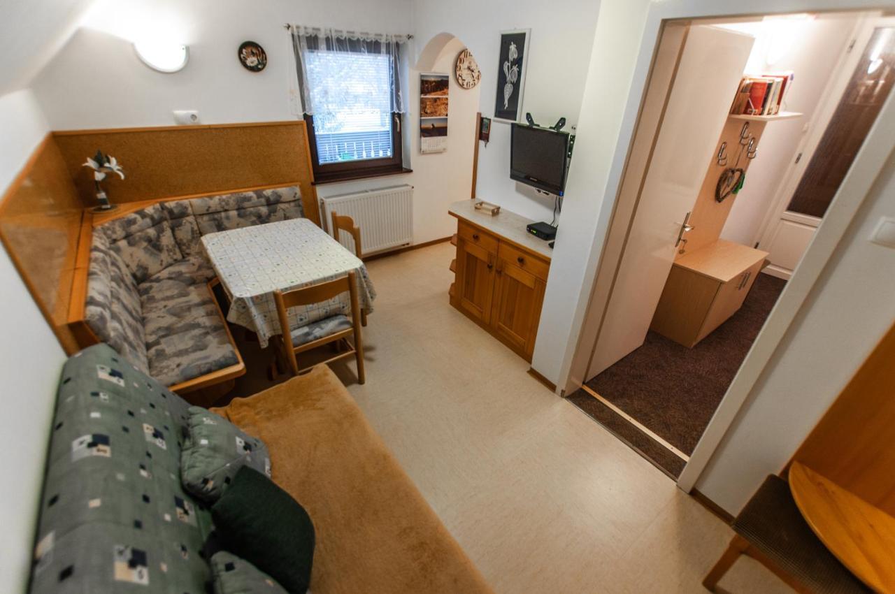 Apartment Ticar Bohinj Esterno foto